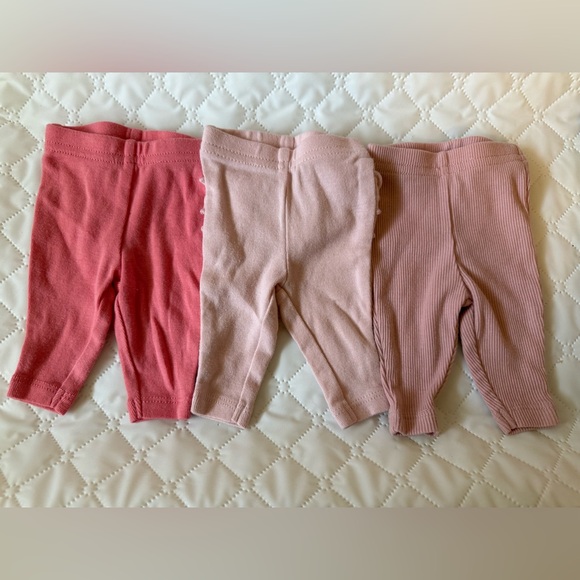Carter’s baby pants - Picture 1 of 2
